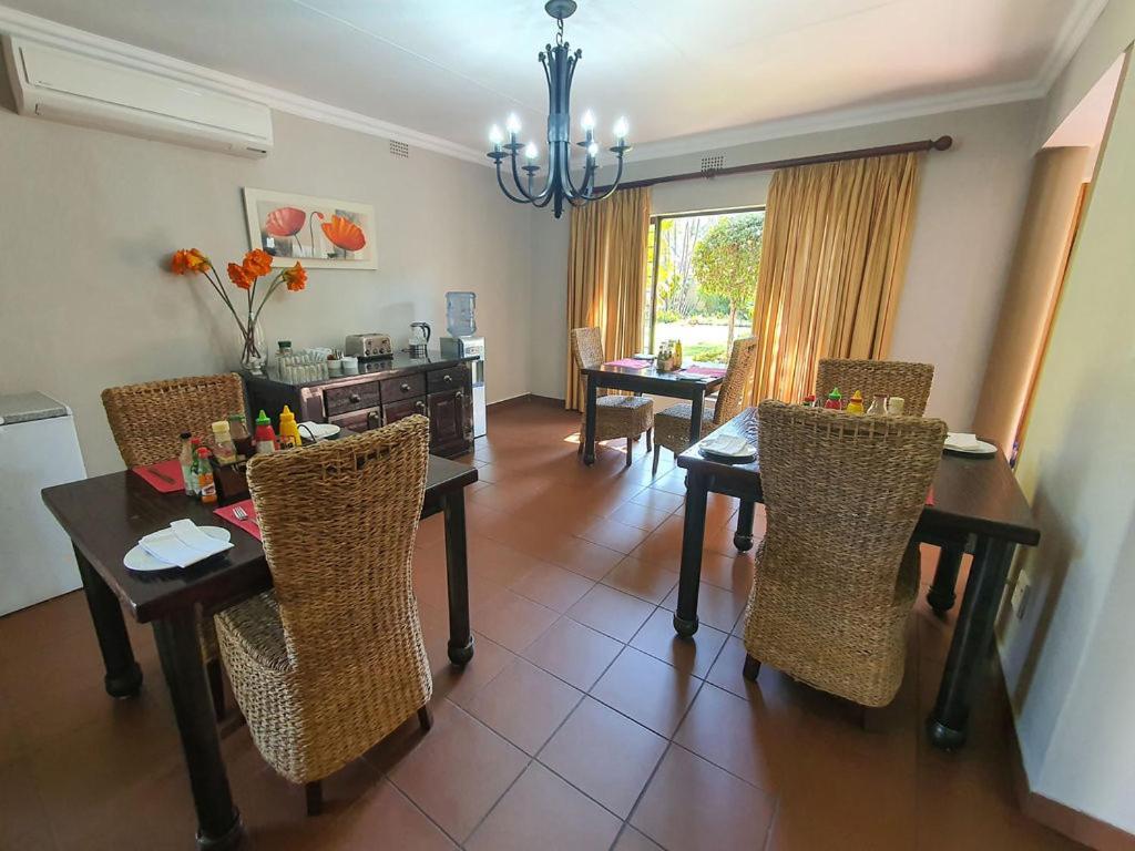 Micasa Sucasa Guesthouse Lephalale Esterno foto