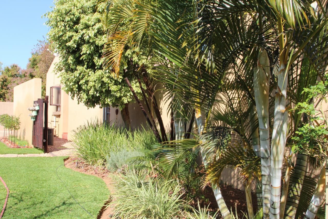 Micasa Sucasa Guesthouse Lephalale Esterno foto